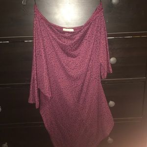 Asymmetric Tunica with leopard print.